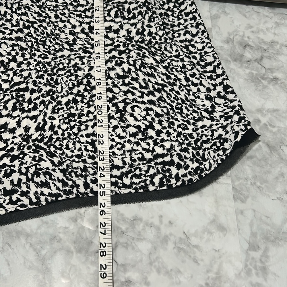 HALOGEN WOMENS RAW EDGE TANK BLACK LEOPARD PRINT Sz 1 - Picture 9 of 11